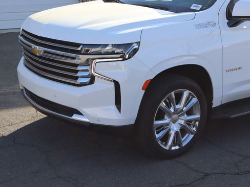 Used 2024 Chevrolet Tahoe High Country image 17
