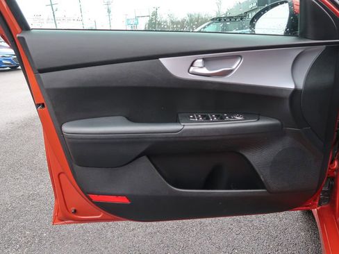 Used 2023 Kia Forte LXS image 21