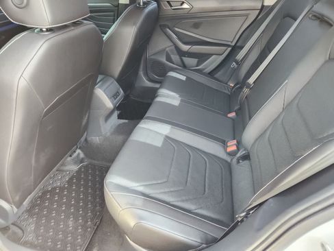 Used 2024 Volkswagen Jetta SEL FWD image 29