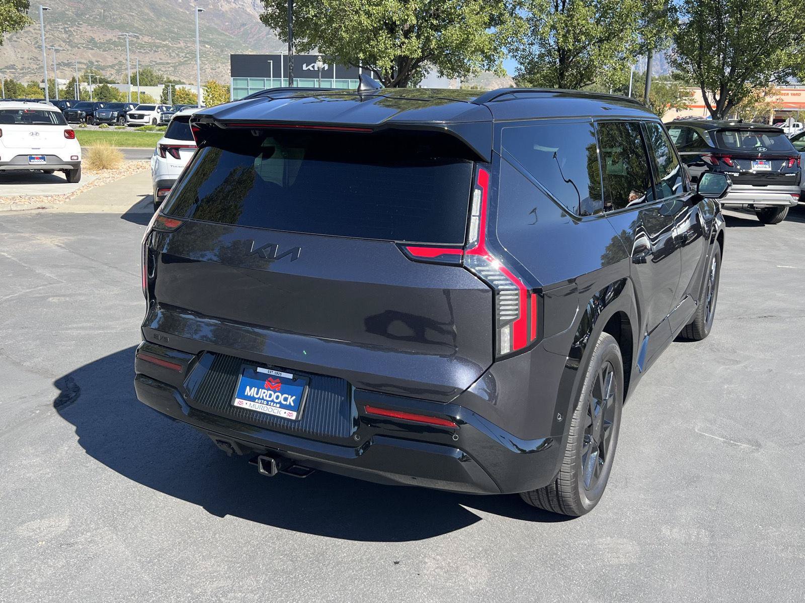 Used 2026 Kia EV9 Land w/ Nightfall Edition Package AWD/4WD image 15