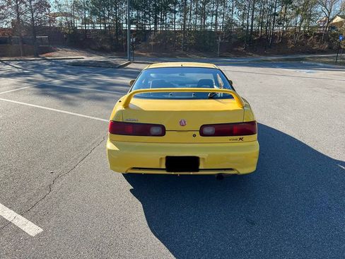 Used 2001 Acura Integra Type R FWD image 4