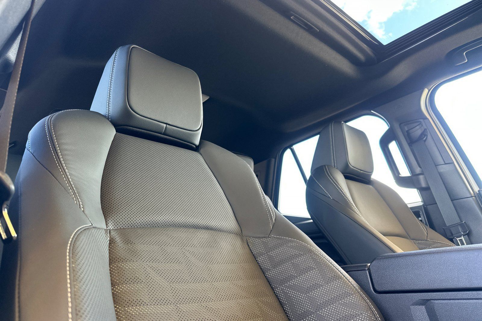 New 2026 Toyota 4Runner TRD Off-Road Premium AWD/4WD image 19