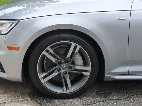 Used 2018 Audi A4 2.0T Premium Plus w/ Premium Plus Package AWD/4WD image 28