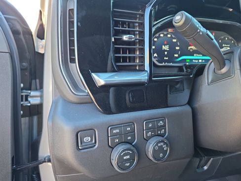 New 2026 Chevrolet Silverado 1500 LT w/ All Star Edition Plus image 24