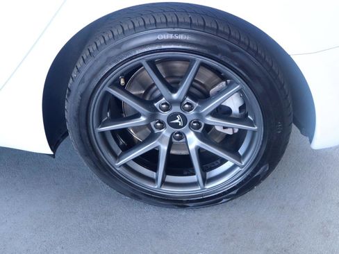 Used 2023 Tesla Model 3 Standard Range RWD image 38