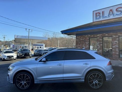 Used 2021 Audi Q8 Prestige image 9