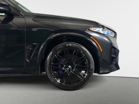 Used 2025 BMW X5 M Competition AWD/4WD image 3