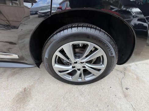 Used 2014 INFINITI QX60 AWD w/ Deluxe Touring Package image 13