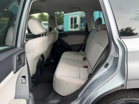 Used 2016 Subaru Forester 2.5i w/ Alloy Wheel Package AWD/4WD image 11