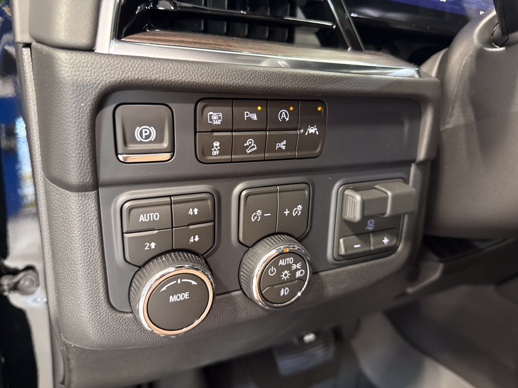 New 2027 Chevrolet Tahoe Z71 w/ Comfort Package AWD/4WD image 11
