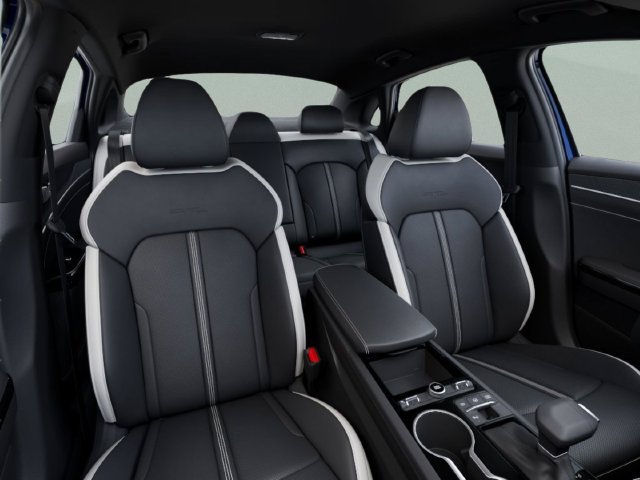 New 2026 Kia K5 GT-Line FWD image 11