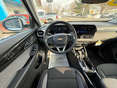 Used 2026 Chevrolet TrailBlazer LT w/ Convenience Package image 40