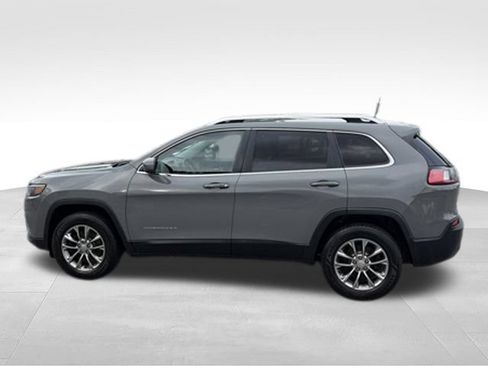 Used 2020 Jeep Cherokee Latitude Plus w/ Travel & Safety Group AWD/4WD image 29