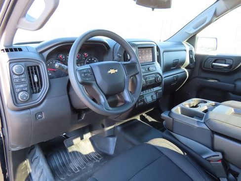 New 2026 Chevrolet Silverado 1500 W/T w/ WT Value Package AWD/4WD image 16