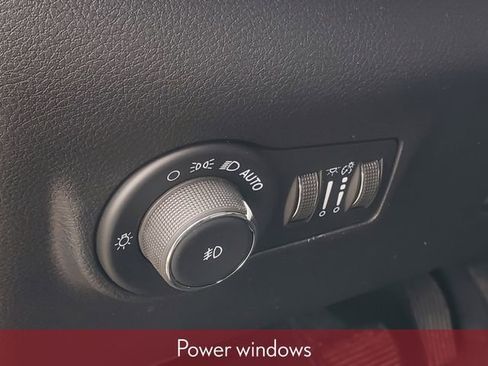 Used 2024 Jeep Compass Limited AWD/4WD image 17
