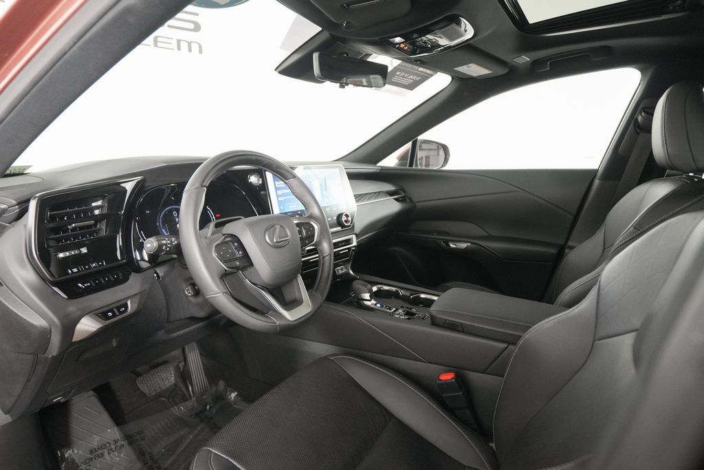 Certified 2023 Lexus RX 350 Premium Plus w/ Cold Area Package AWD/4WD image 10