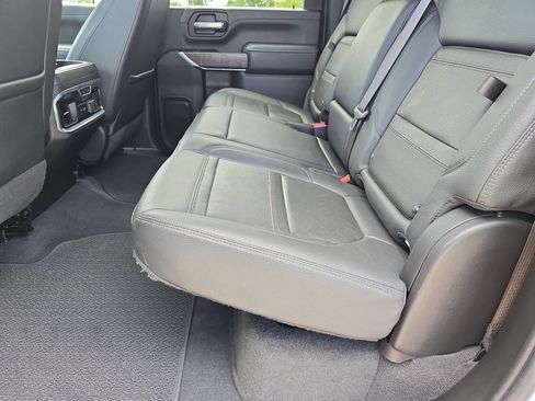Used 2023 GMC Sierra 3500 Denali w/ Denali Ultimate Package AWD/4WD image 15