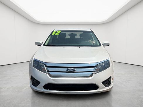 Used 2012 Ford Fusion SE FWD image 2