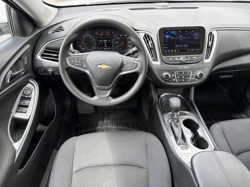 Used 2023 Chevrolet Malibu LT FWD image 21