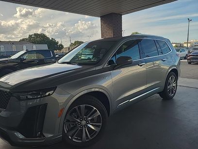Used 2025 Cadillac XT6 Premium Luxury