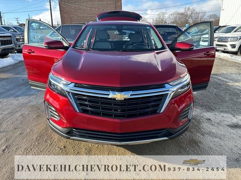 Used 2023 Chevrolet Equinox LT image 29
