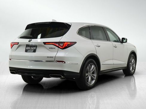 Used 2024 Acura MDX SH-AWD image 5