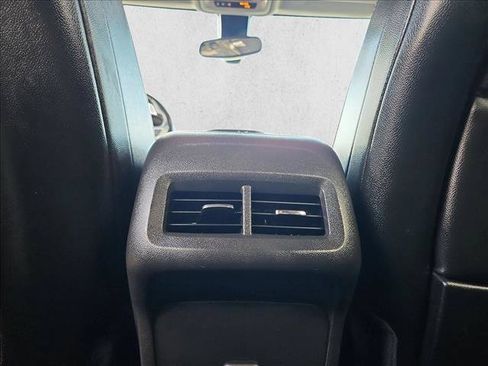 Used 2020 GMC Terrain SLT AWD/4WD image 13