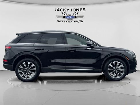 Used 2020 Lincoln Corsair Reserve w/ Equipment Group 201A image 6