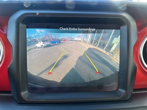 Used 2020 Jeep Wrangler Unlimited Rubicon w/ Dual Top Group image 29