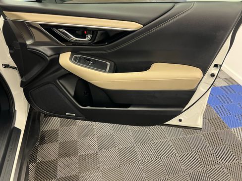 Used 2025 Subaru Outback Limited w/ Popular Package #2 image 14