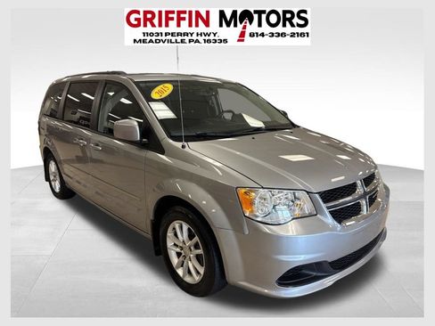 Used 2015 Dodge Grand Caravan SXT w/ UConnect Hands-Free Group FWD image 1