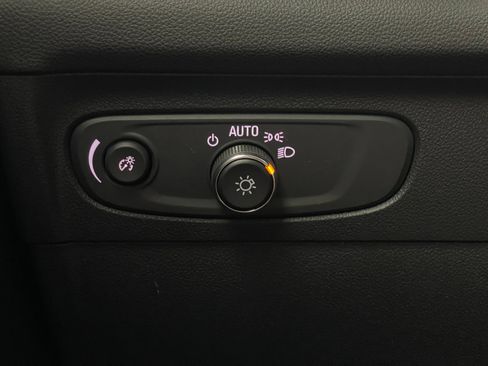 Used 2023 Buick Envision Preferred w/ Sport Touring Package AWD/4WD image 22