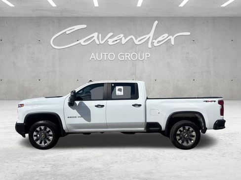 Used 2024 Chevrolet Silverado 2500 Custom w/ Custom Convenience Package AWD/4WD image 16