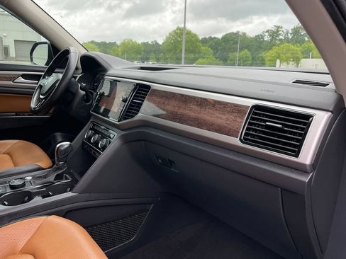 Used 2019 Volkswagen Atlas SEL Premium AWD/4WD image 33