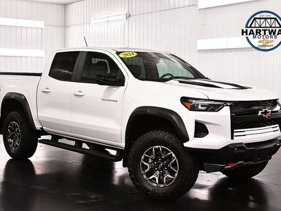 Used 2024 Chevrolet Colorado ZR2 w/ ZR2 Convenience Package III