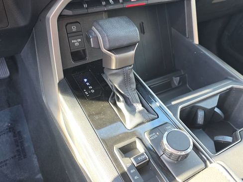 Used 2022 Toyota Tundra SR5 w/ SR5 Convenience Package image 26