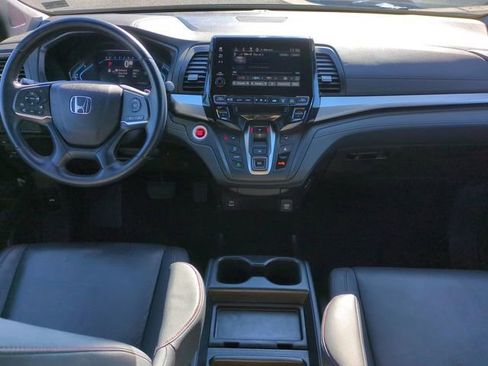 Used 2023 Honda Odyssey Sport image 15
