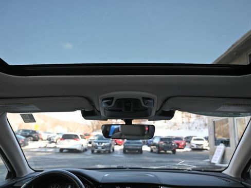 Used 2023 Subaru Legacy Premium image 13