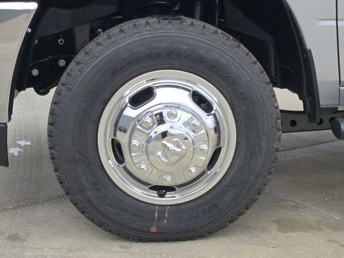 New 2026 RAM 3500 Tradesman image 10