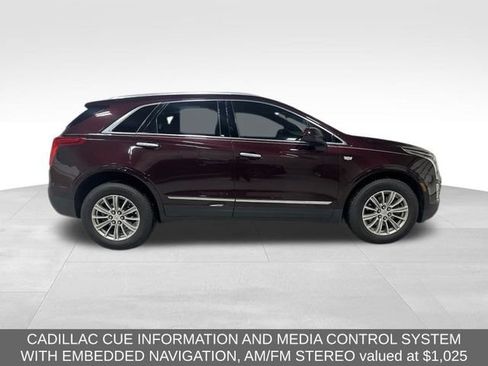 Used 2017 Cadillac XT5 Luxury AWD/4WD image 4