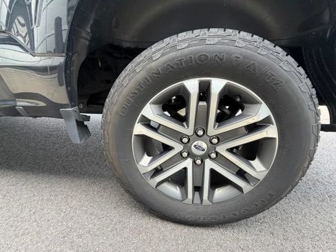 Used 2021 Ford F150 XL w/ STX Appearance Package AWD/4WD image 7