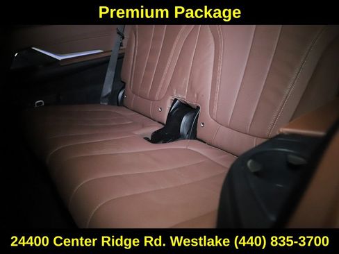 Used 2022 BMW X7 xDrive40i w/ Premium Package AWD/4WD image 14