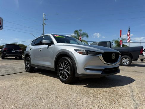 Used 2017 MAZDA CX-5 Grand Touring w/ Premium Package FWD image 2