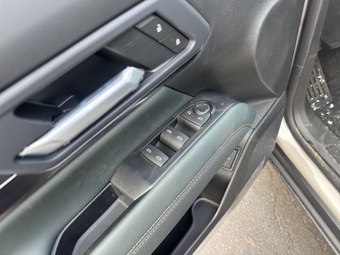 New 2026 GMC Terrain AT4 w/ LPO, Floor Liner Package image 16