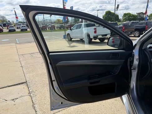 Used 2014 Mitsubishi Lancer ES FWD image 13