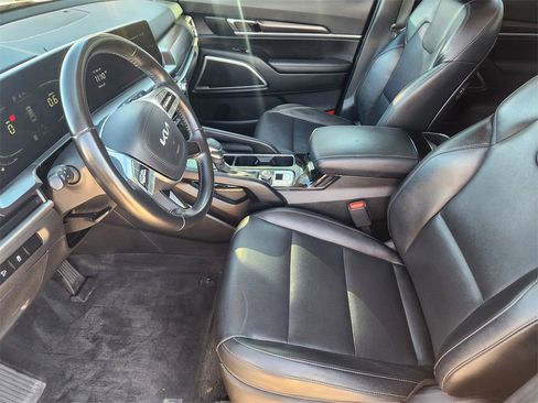 Used 2023 Kia Telluride S w/ S Sunroof Package image 12