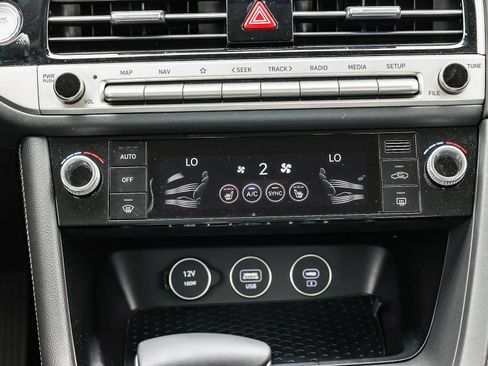 Used 2026 Genesis G70 2.5T RWD image 15