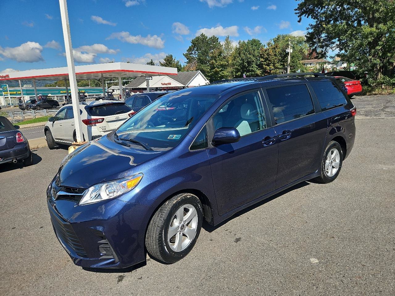 Used 2020 Toyota Sienna LE FWD image 9