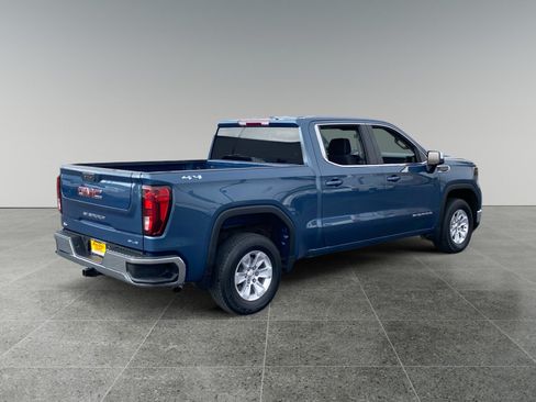 Used 2024 GMC Sierra 1500 SLE AWD/4WD image 5