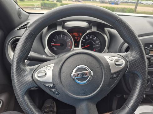 Used 2013 Nissan Juke S AWD/4WD image 23